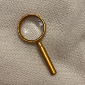 Mini Brands Books - Series 2 Mini Magnifying Glass Accessory